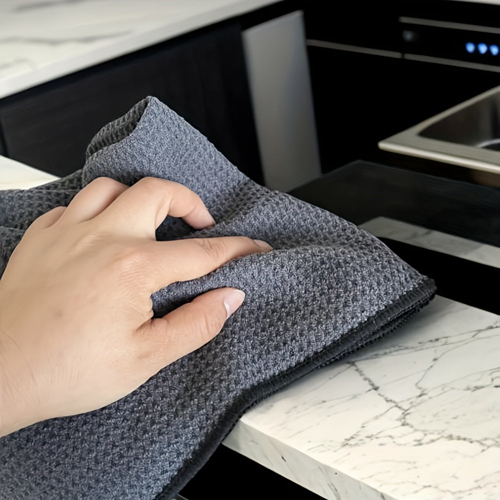 Set of Three Thick Microfiber Waffle Kitchen Towels, Ideal for Cleaning, Measuring 15.75 by 23.62 Inches, Suitable for Baristas And Tea Preparation